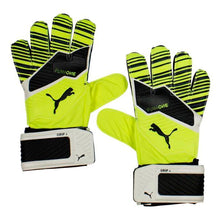 Cargar imagen en el visor de la galería, Guantes Para Arquero Puma One Grip 4  041631 05
