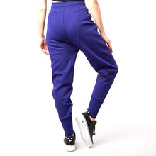 Cargar imagen en el visor de la galería, Nike Sportswear NSW Fleece Joggers Regency Purple
