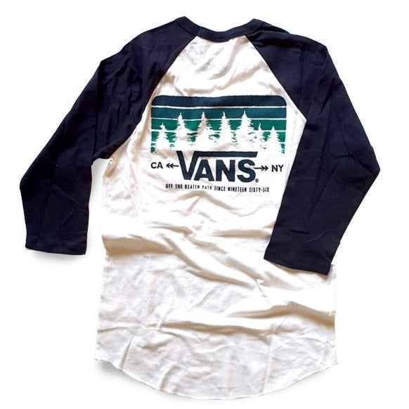 Cuanto cuesta una outlet playera vans